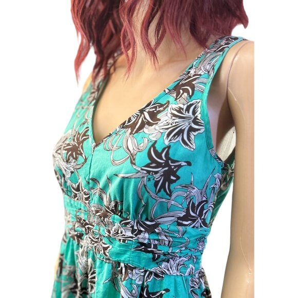 (5 for $25) Chadwick's Sleeveless V-Neck Banded Waist Floral Dress Size 4P - Picture 5 of 7